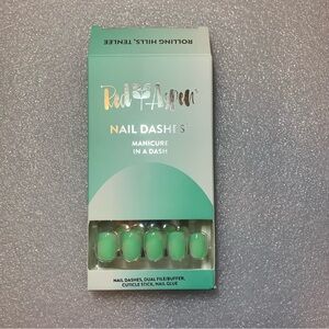 Red Aspen Mint Green Nail Dashes Press-On Manicure